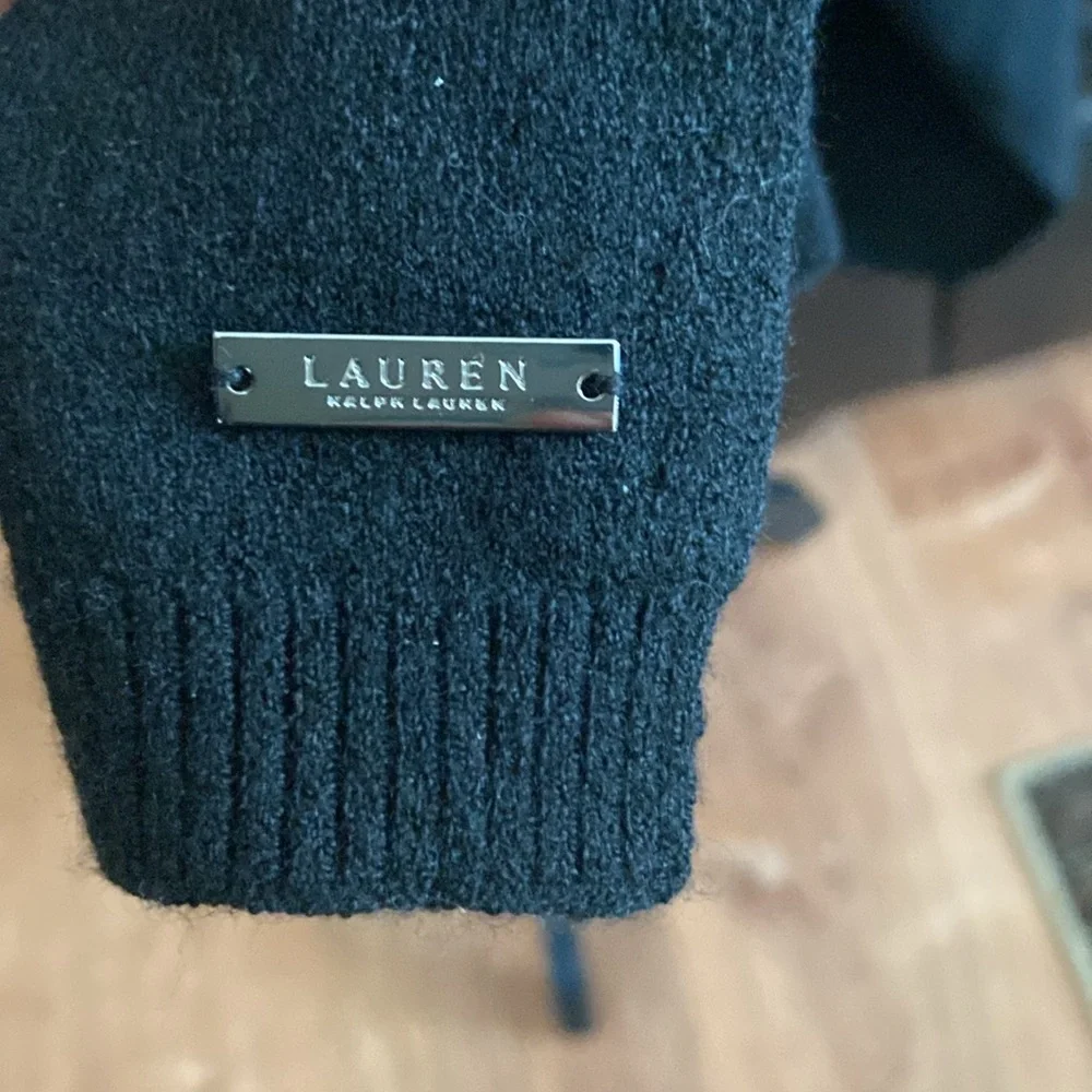 LAUREN RALPH LAUREN TURTLENECK WRAP SHAWL ONE SIZE BLACK - Picture 5 of 8